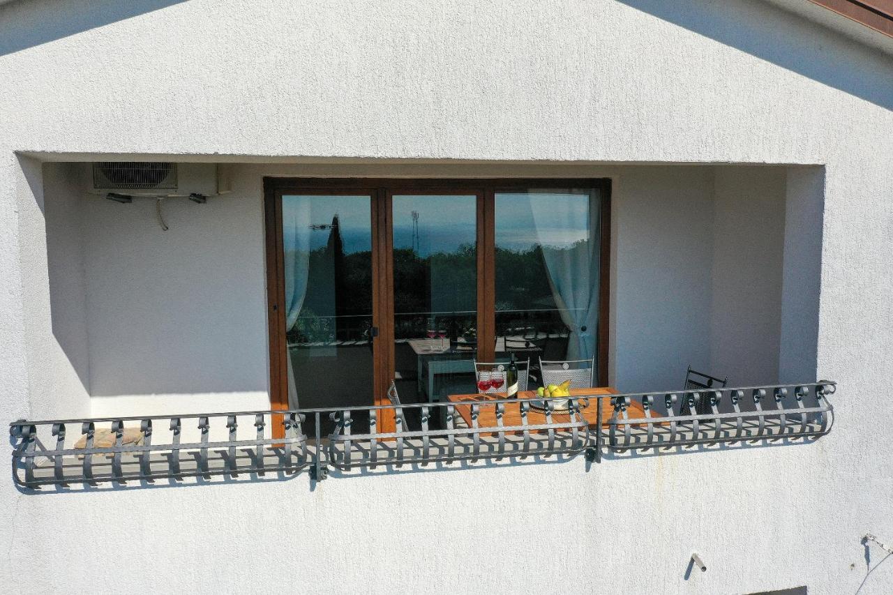 Villa Fani With Jacuzzi Ičići 외부 사진