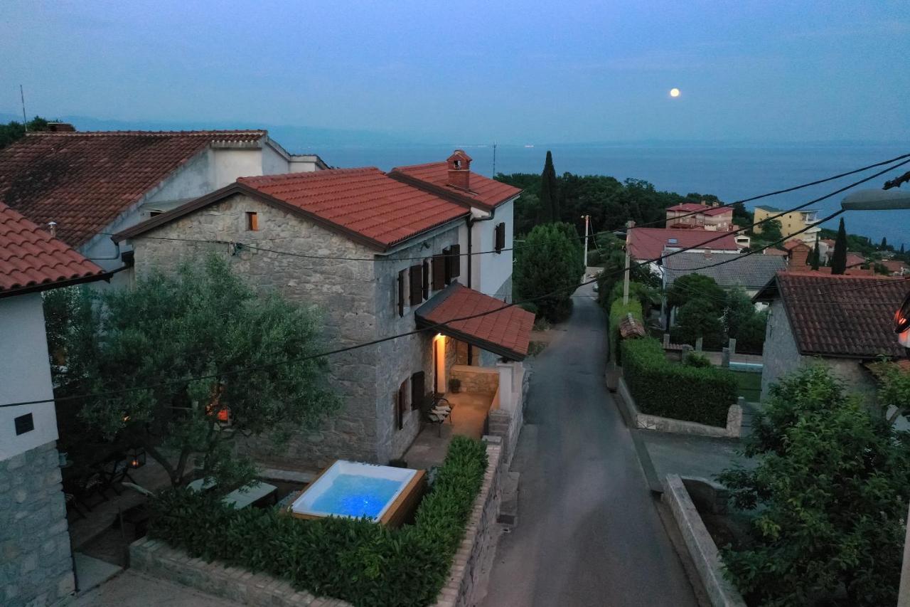 Villa Fani With Jacuzzi Ičići 외부 사진